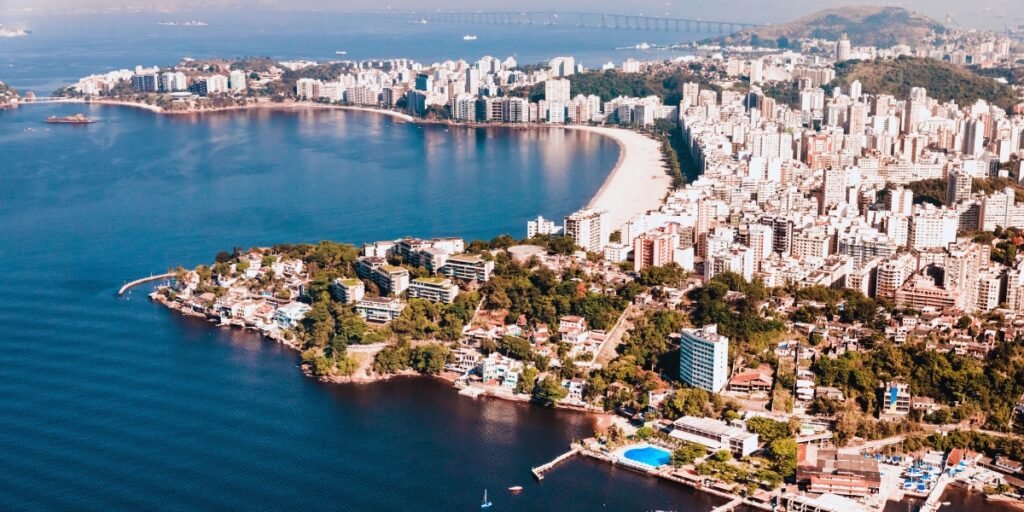 Niterói: Vista privilegiada e cultura