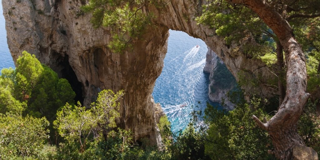 Caminhar até o Arco Naturale