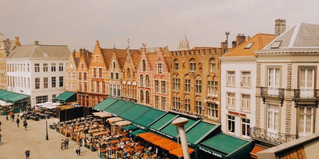 Bruges em todas as estações do ano