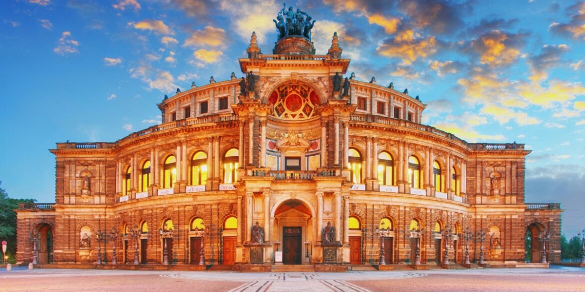 História e encanto cultural em Dresden Alemanha