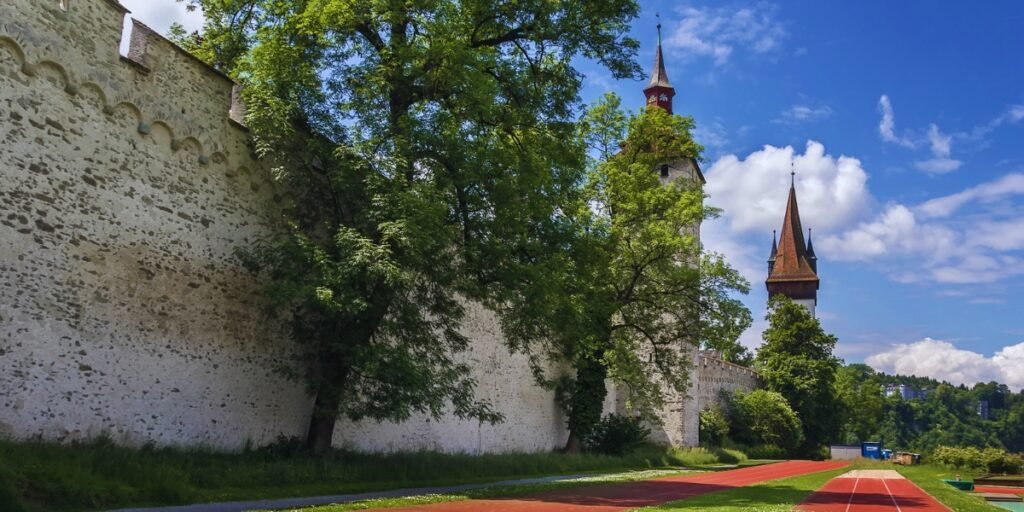 Descubra a Muralha Musegg e suas torres