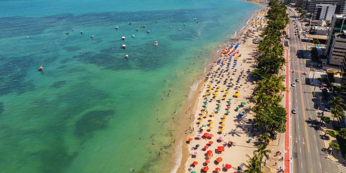 Por que escolher praias baratas no Brasil?