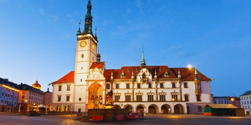 Olomouc: joia barroca e espiritualidade