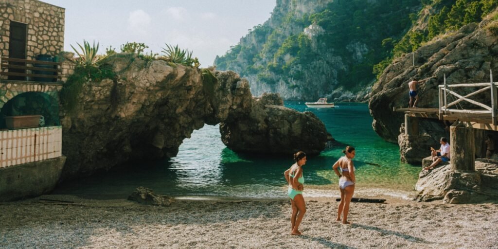 Aproveitar as praias e enseadas escondidas