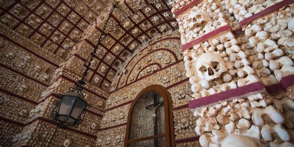 Capela dos Ossos
