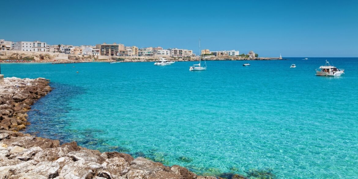 Puglia encanta com praias