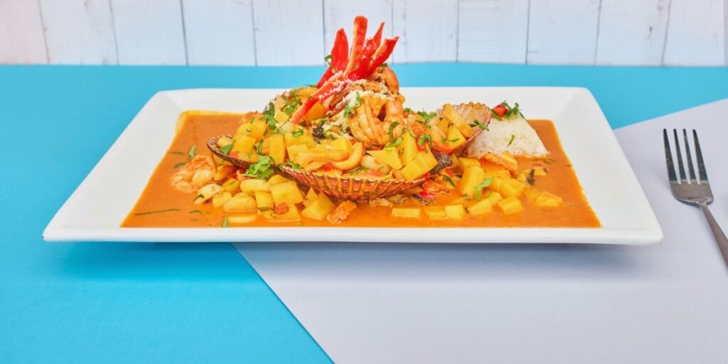 e carne de cordeiro e frutos do mar.