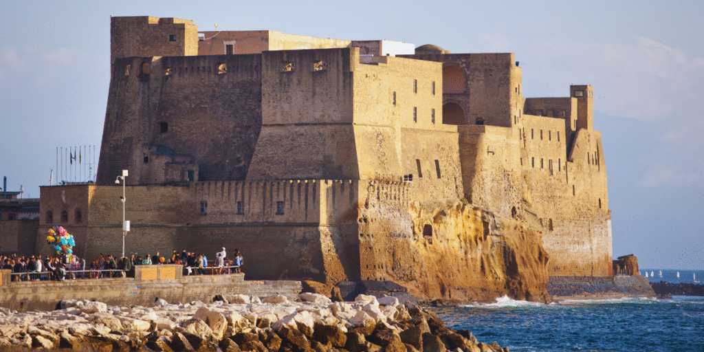 Castel dell’Ovo e Castel Nuovo